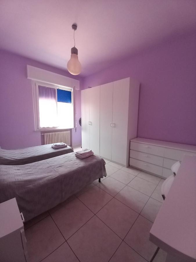 Affittacamere Appartamento colorato Ferrara Esterno foto